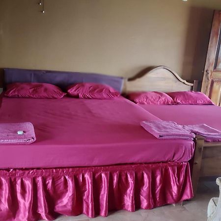 Sea Bay Resort Wennappuwa ภายนอก รูปภาพ